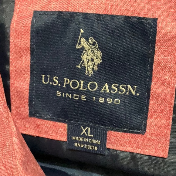 US POLO ASSN Puffer Vest Red Heather Mens Size XL NWT! - Picture 3 of 4